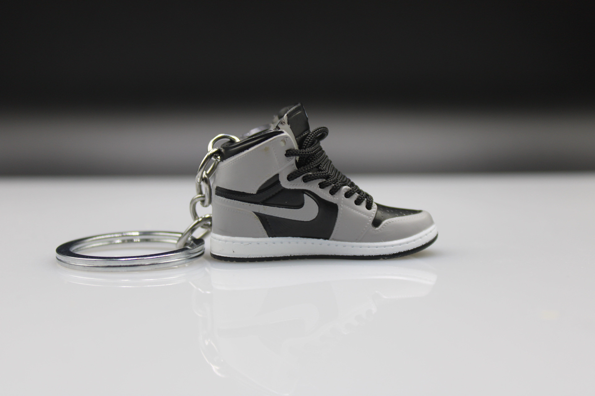 Porte-clés Sneakers 3D - Air Jordan 1  High - Shadow 2.0