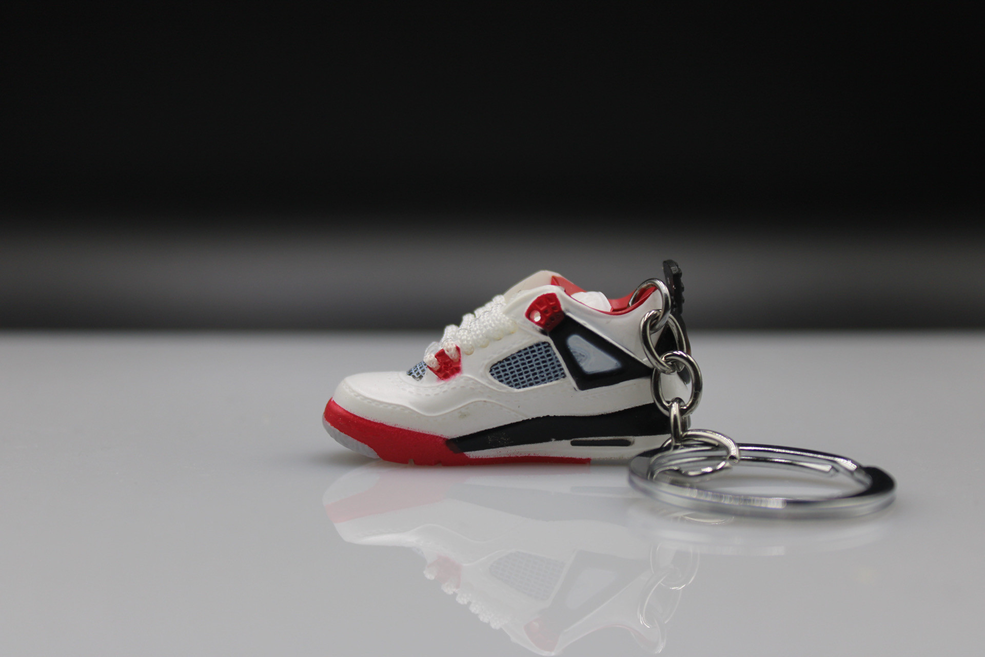 Porte-clés Sneakers 3D - Air Jordan 4 OG - Fire Red