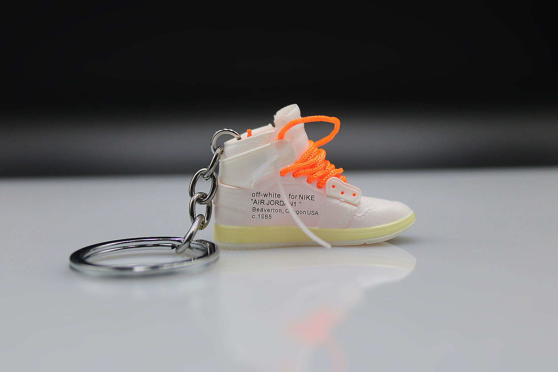 Porte-clés Sneakers 3D - Air Jordan 1 X Off White Orange