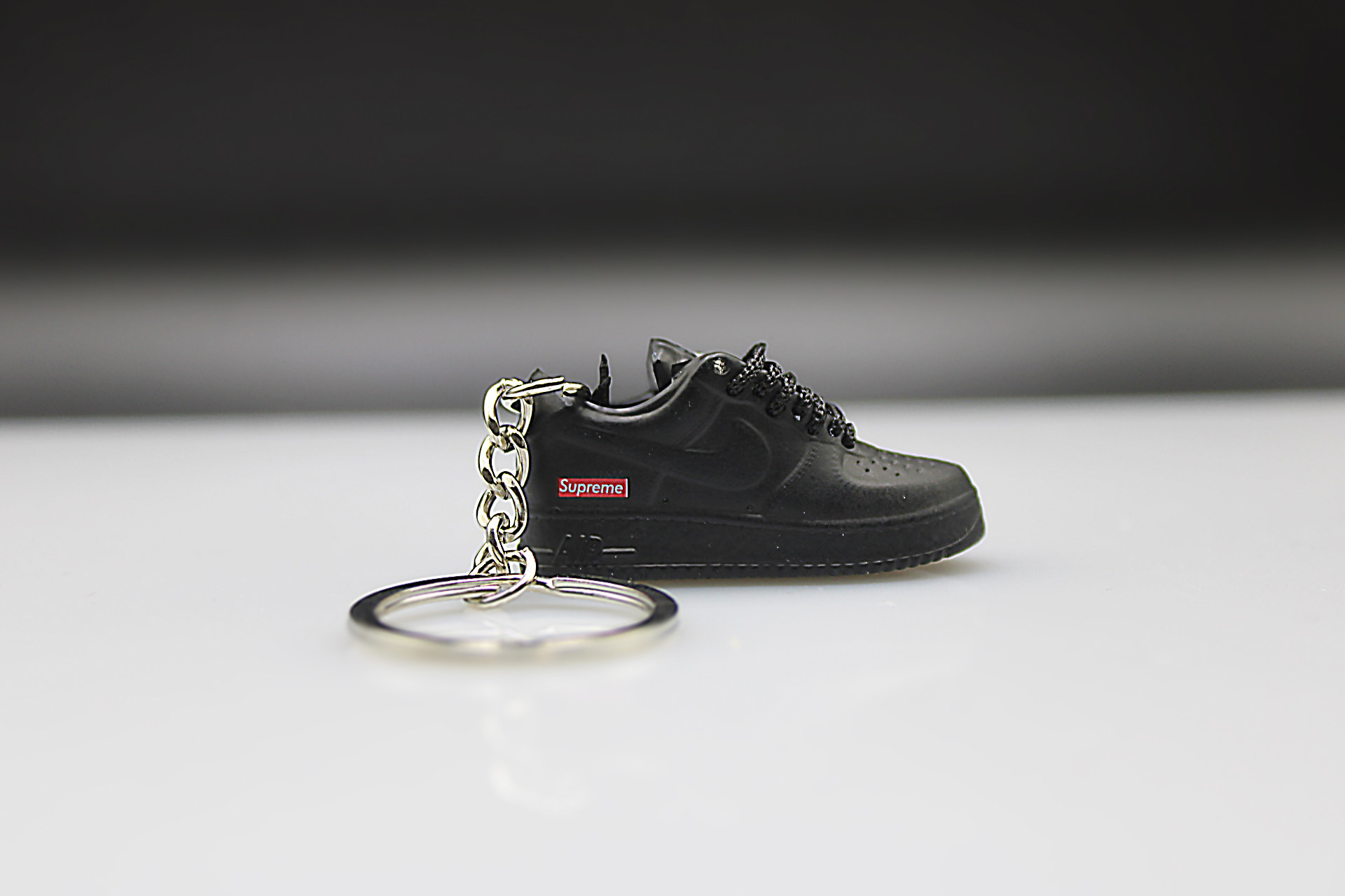 Porte-clés Sneakers 3D - Air Force 1 Supreme - Black